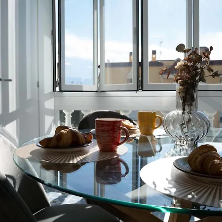 Penthouse , Sea View @ Roof Top , 4 Min To Beach Appartement *